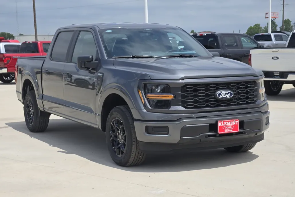 2025 Ford F-150 STX photo 1