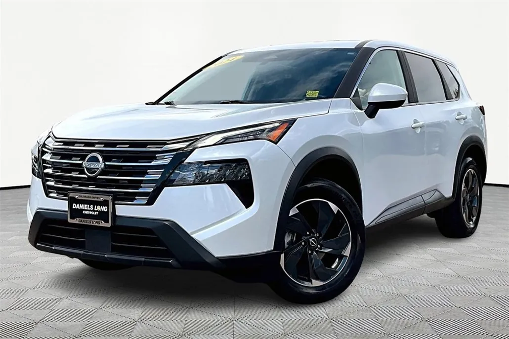 2024 Nissan Rogue SV AWD photo 1
