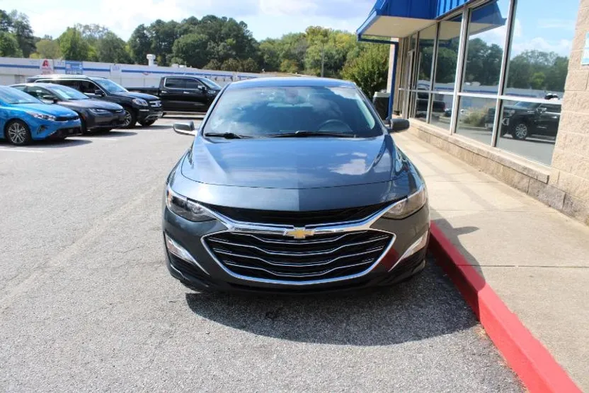 2020 Chevrolet Malibu LS photo 1