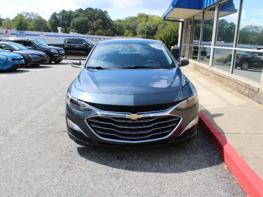 2020 Chevrolet Malibu LS photo 1