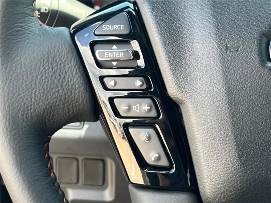 2025 Nissan Frontier PRO-X photo 26