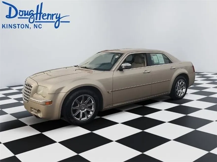 2006 Chrysler 300 C Base photo 1