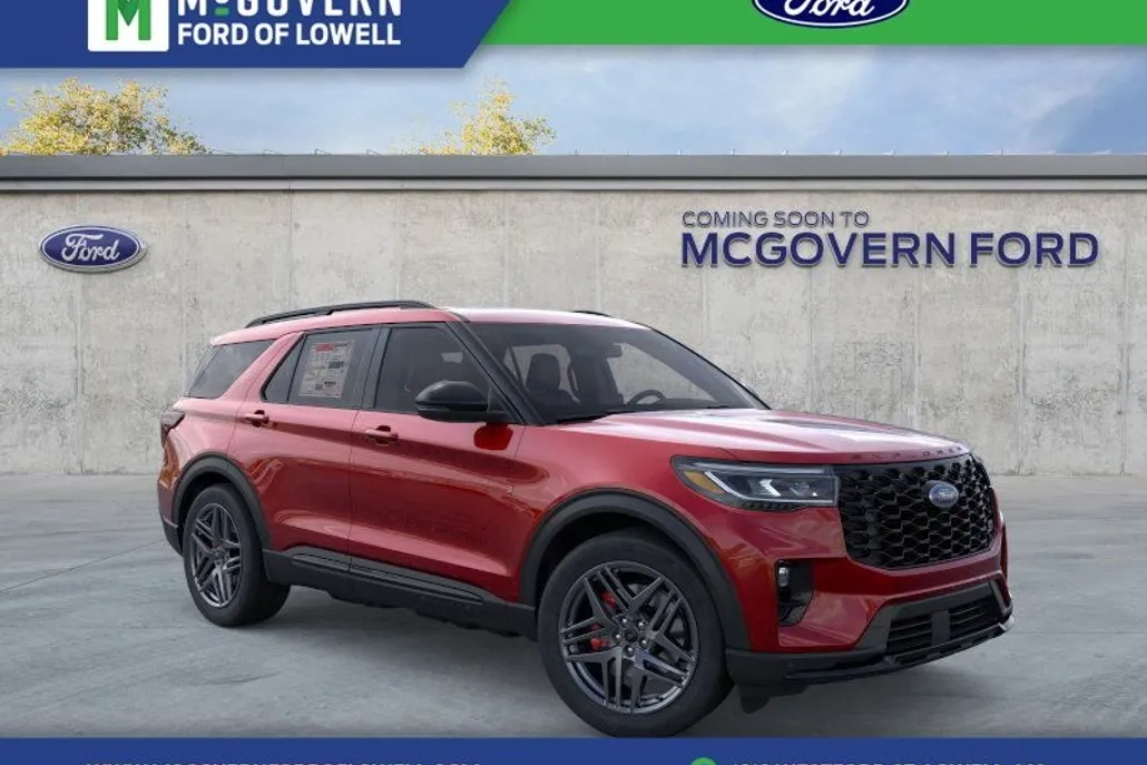 2025 Ford Explorer ST photo 1