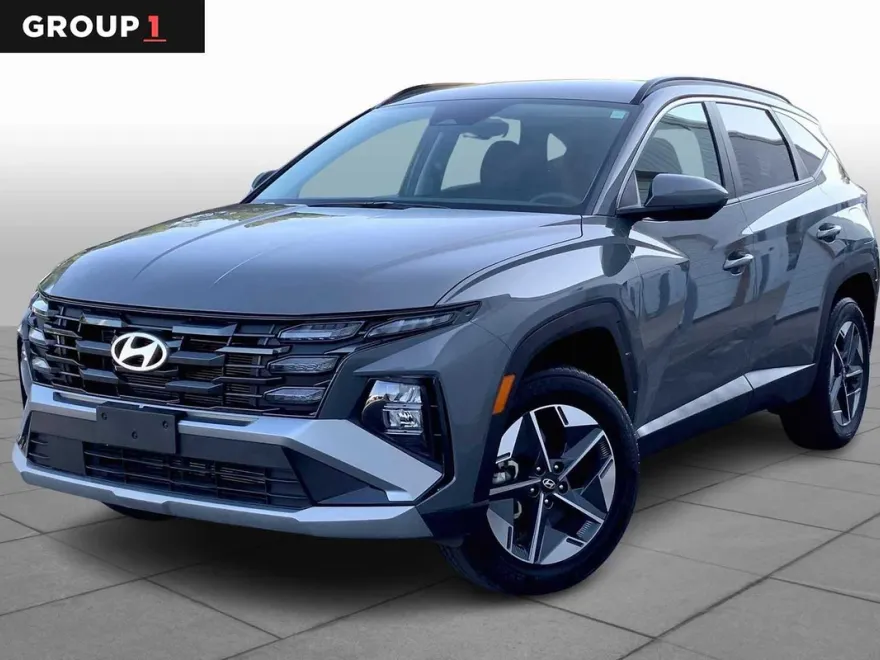 2025 Hyundai Tucson SEL photo 1