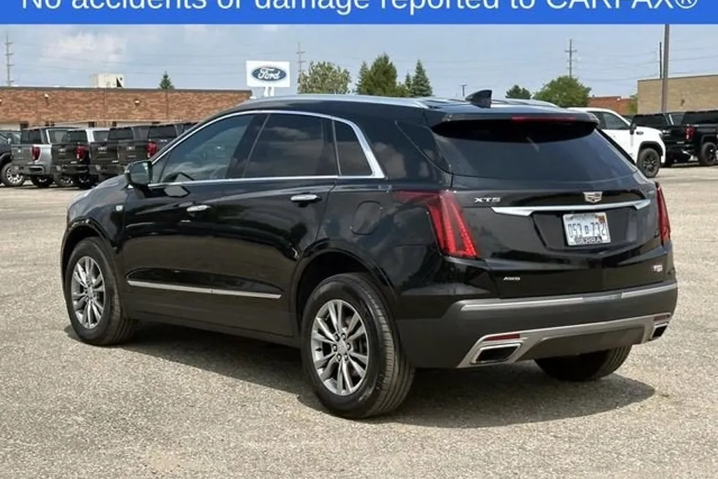 2023 Cadillac XT5 Premium Luxury photo 1