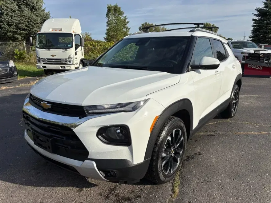 2021 Chevrolet Trailblazer LT photo 1