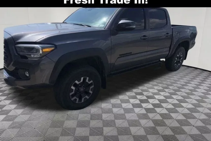 2021 Toyota Tacoma V6 photo 1