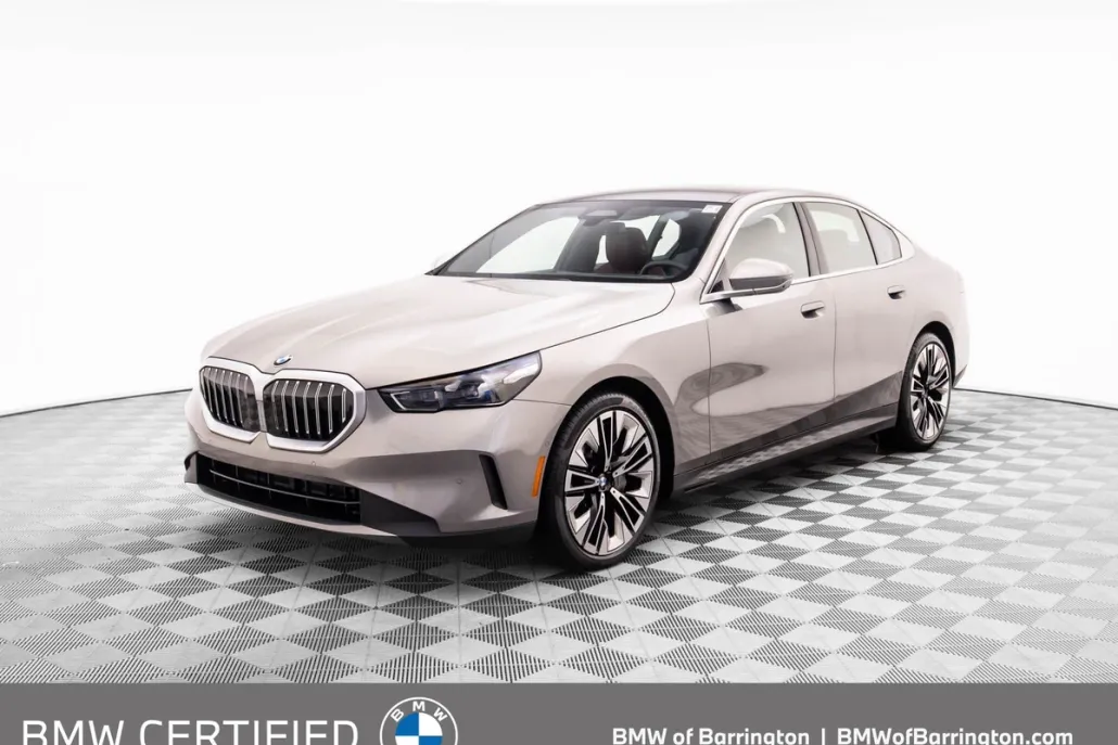 2025 Bmw 540i xDrive photo 1