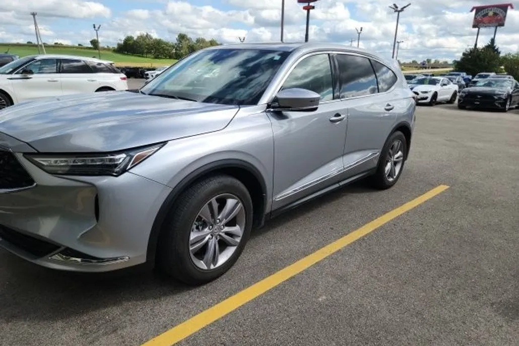 2022 Acura MDX photo 1