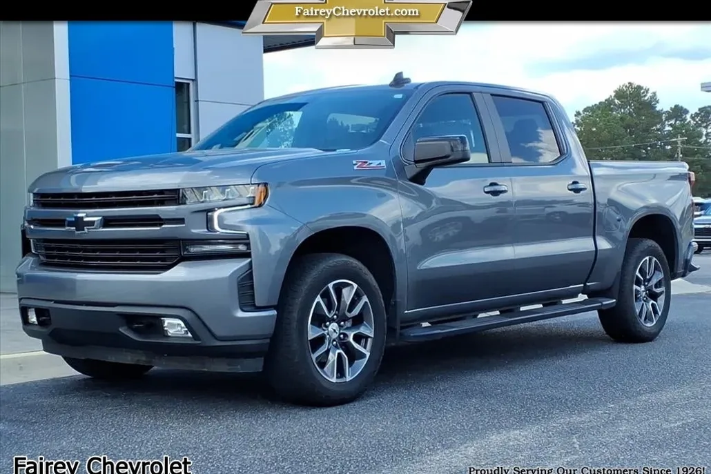 2021 Chevrolet Silverado 1500 RST photo 1