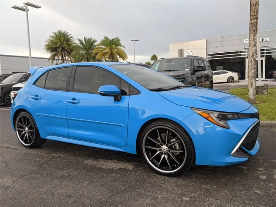 2019 Toyota Corolla XSE photo 1