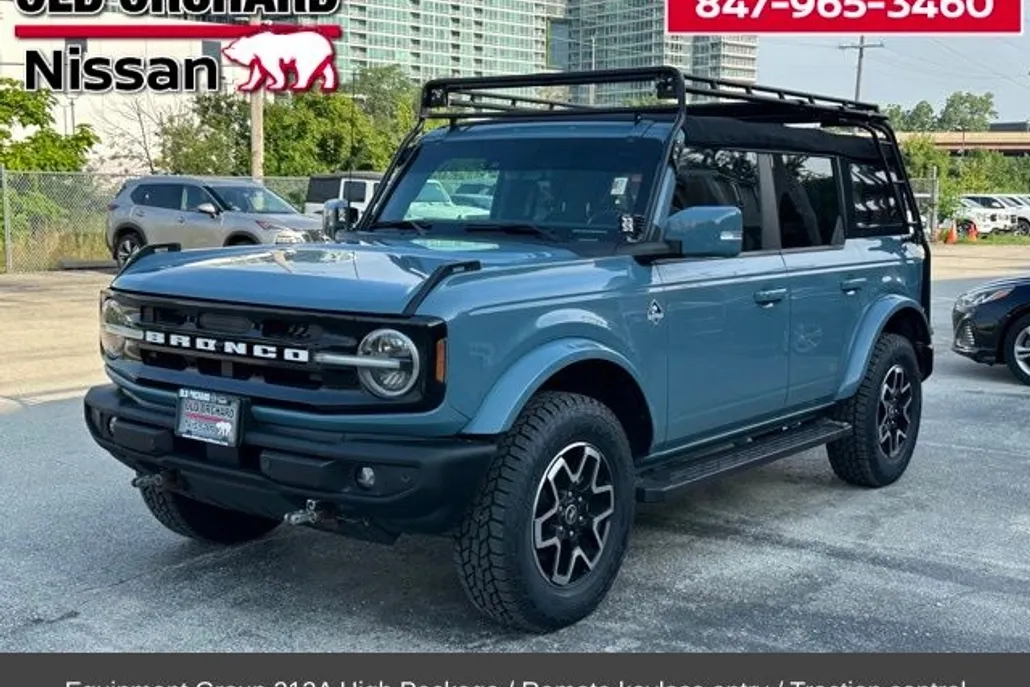 2022 Ford Bronco Outer Banks photo 1