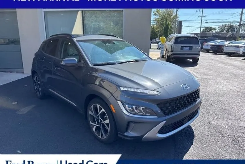 2023 Hyundai Kona Limited photo 1