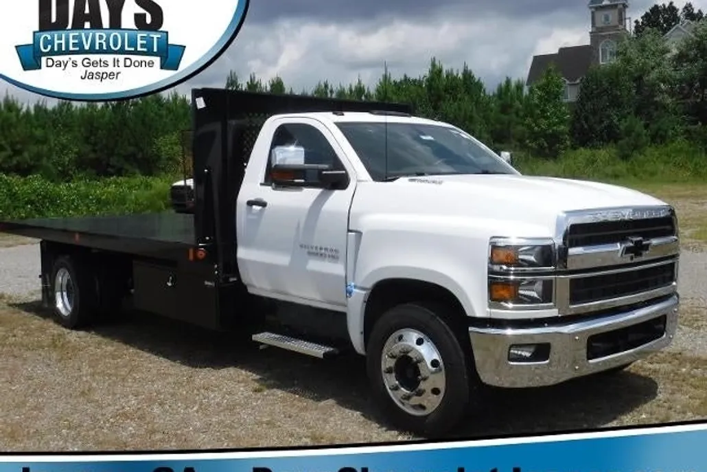 2024 Chevrolet Silverado 5500HD Work Truck photo 1