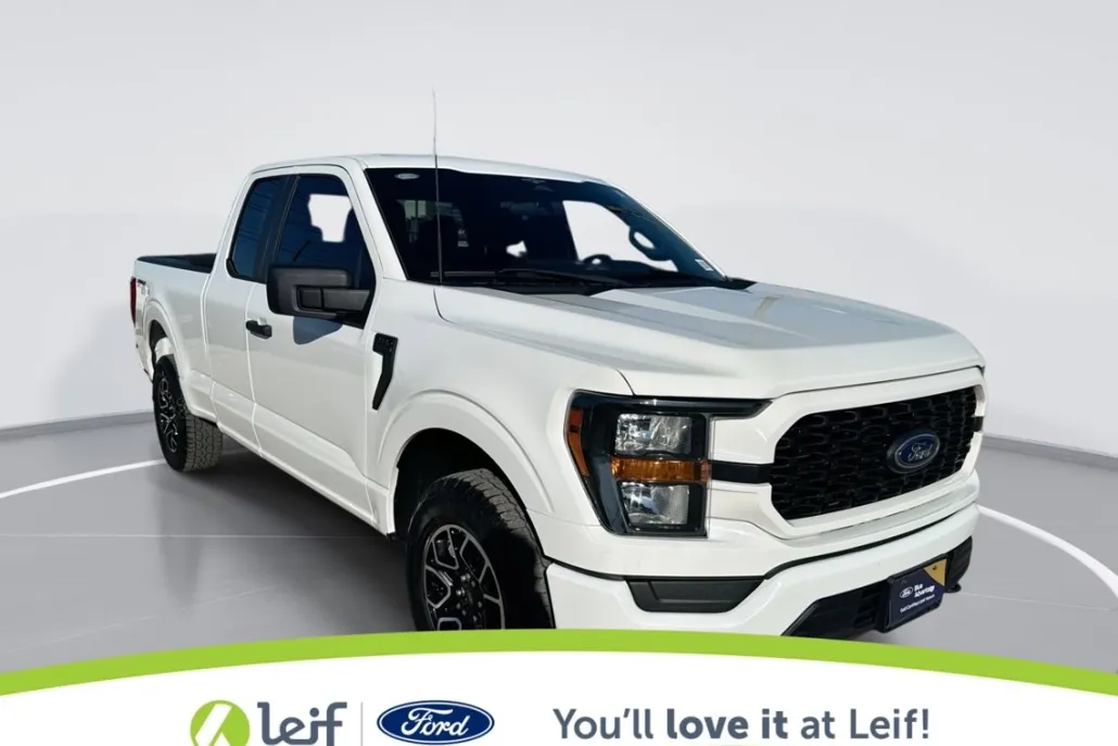 2023 Ford F-150 XL photo 1