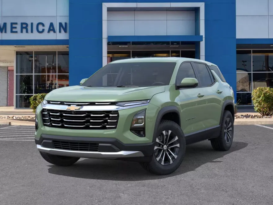 2026 Chevrolet Equinox LT photo 1