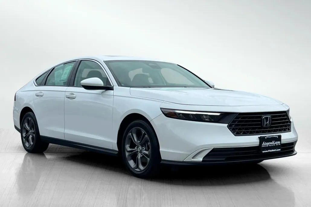 2023 Honda Accord EX photo 1