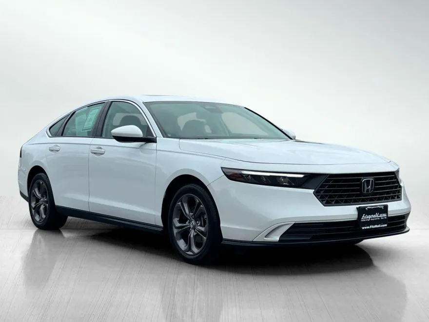2023 Honda Accord EX photo 1