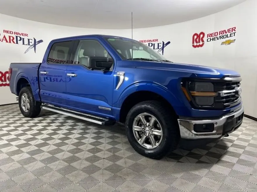 2024 Ford F-150 XLT photo 1