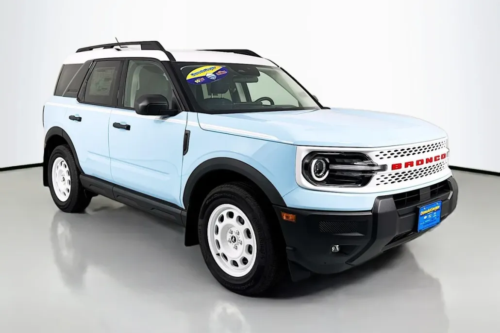 2025 Ford Bronco Sport Heritage photo 1