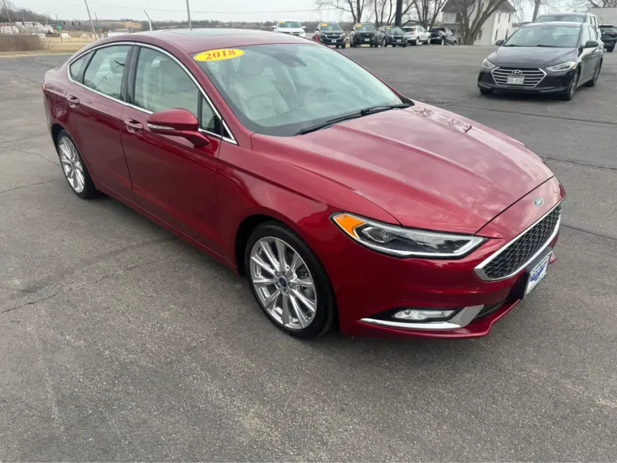 2018 Ford Fusion Platinum photo 1