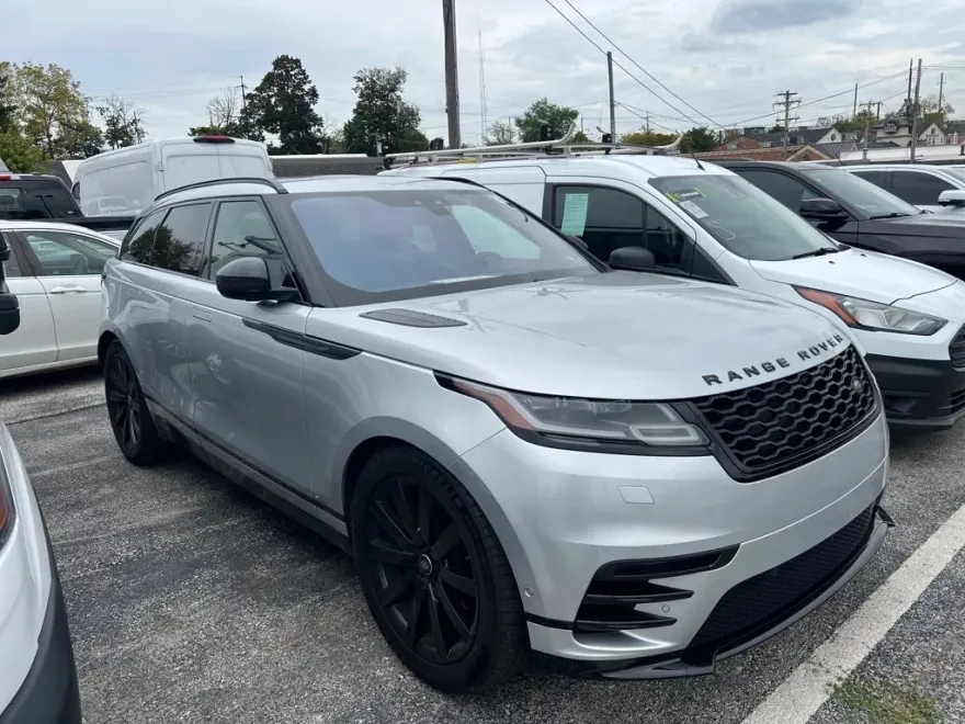 2019 Land Rover Range Rover Velar SE photo 1