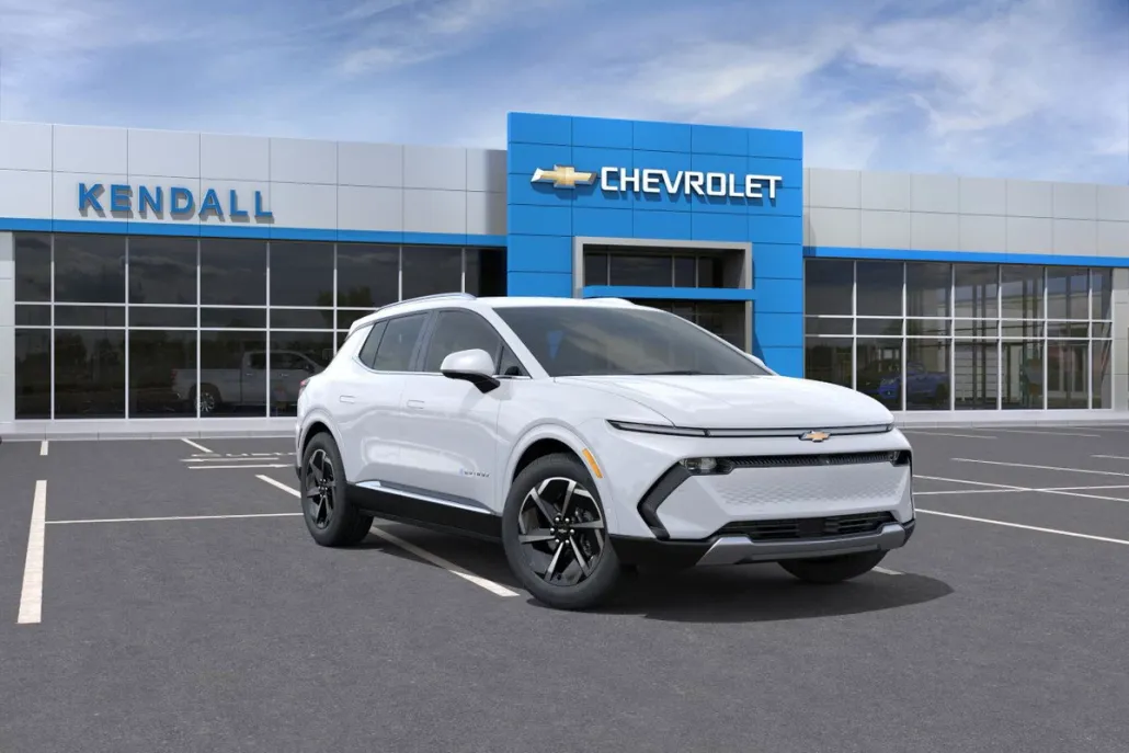 2025 Chevrolet Equinox EV LT photo 1