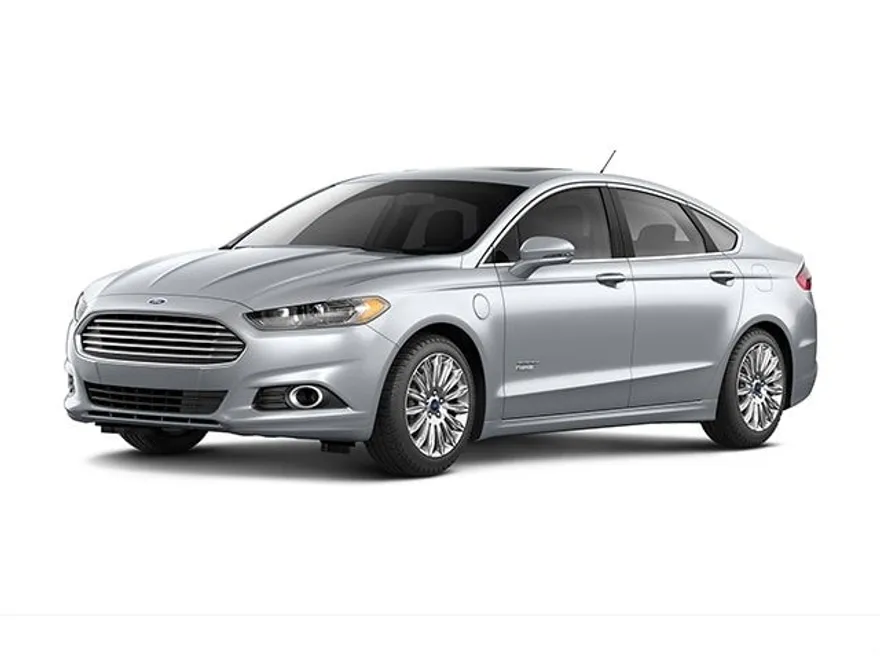2013 Ford Fusion Energi SE photo 1