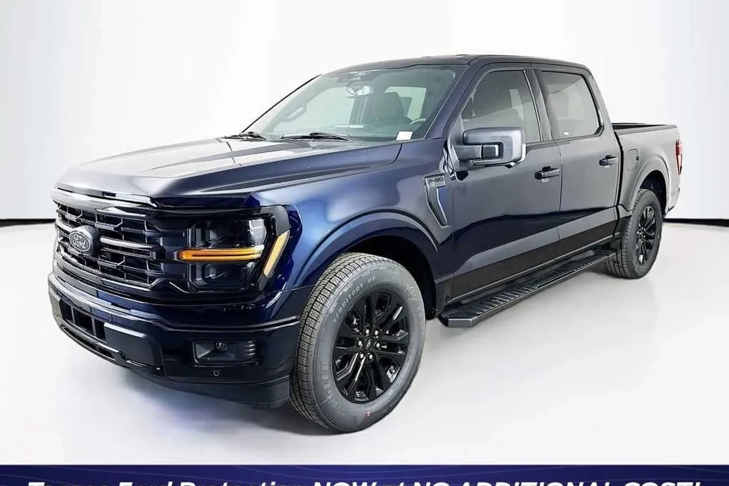 2025 Ford F-150 XLT photo 1
