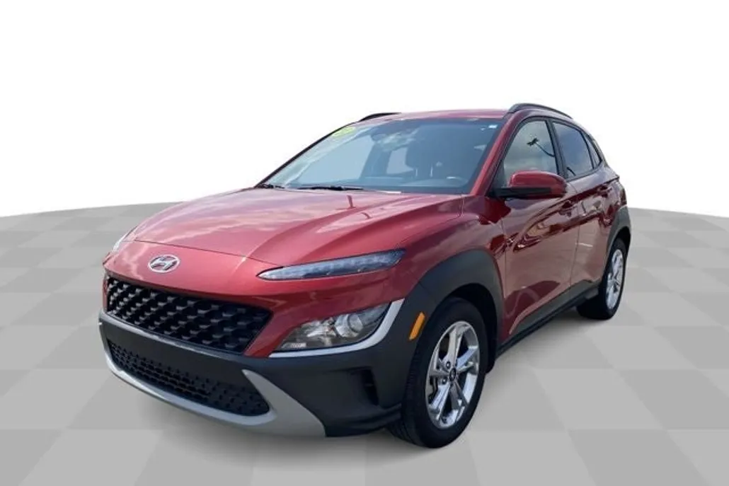 2022 Hyundai Kona SEL photo 1