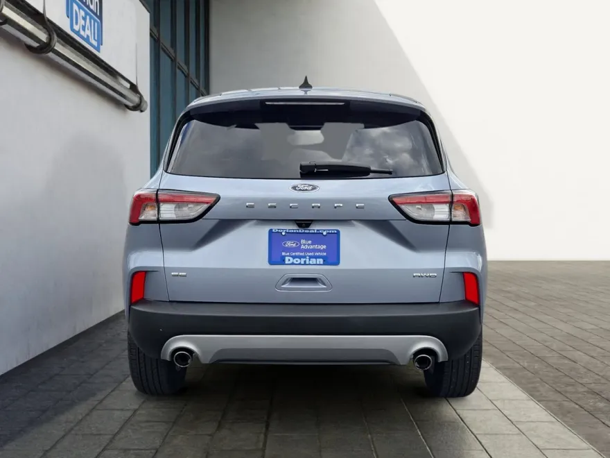 2022 Ford Escape SE photo 1
