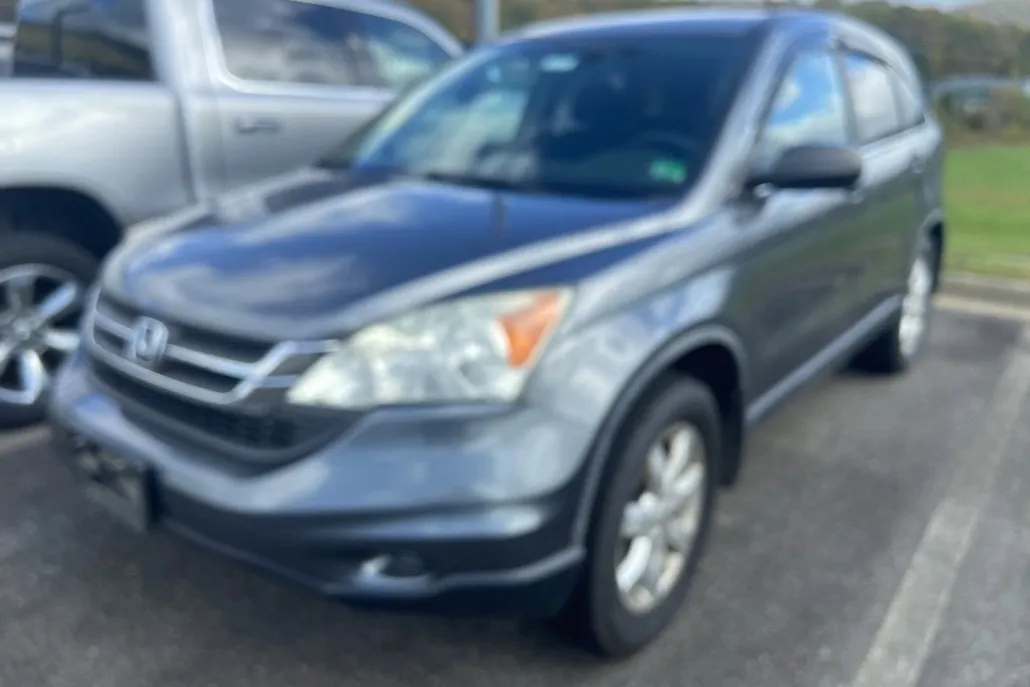 2011 Honda CR-V SE photo 1