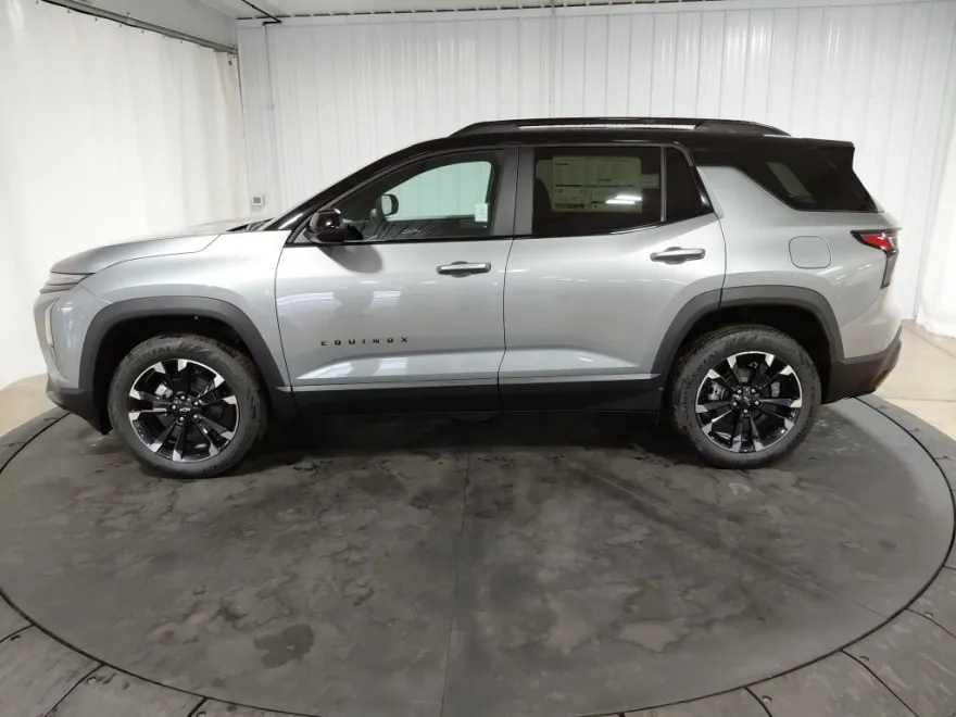 2026 Chevrolet Equinox RS photo 1