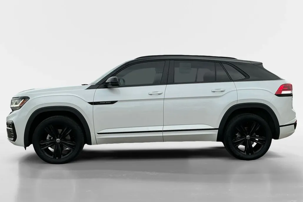 2023 Volkswagen Atlas Cross Sport SEL R-Line photo 1