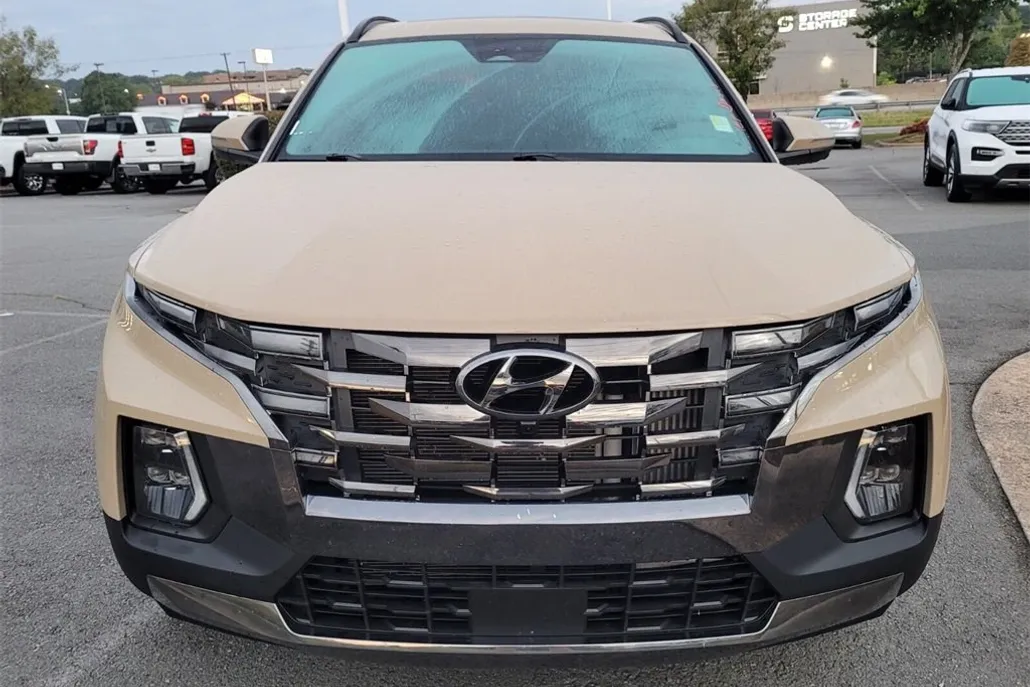 2024 Hyundai Santa Cruz Limited photo 1