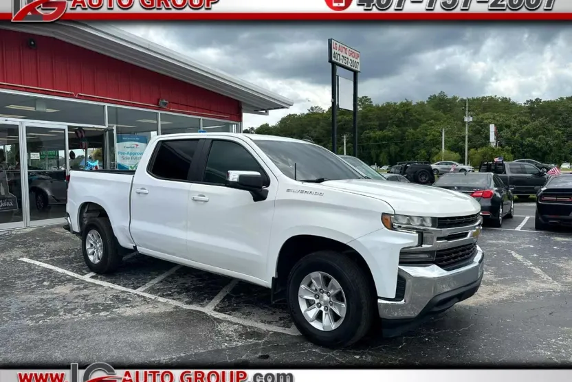 2021 Chevrolet Silverado 1500 LT photo 1