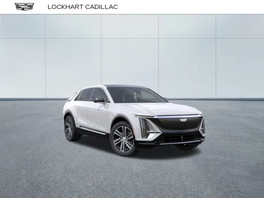 2025 Cadillac Lyriq Luxury photo 1