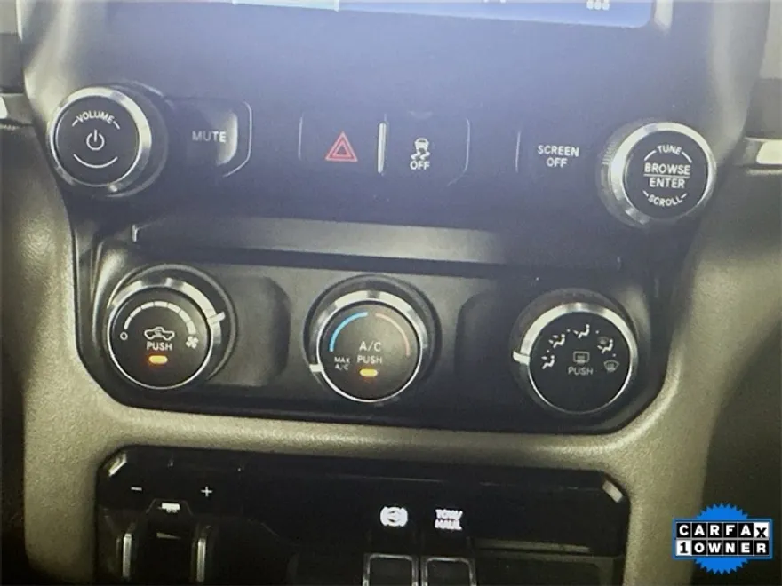 2024 Ram 3500 Big Horn photo 12