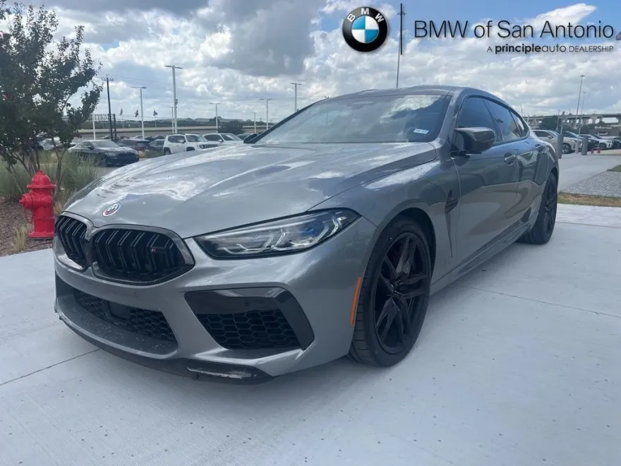 2023 Bmw M8 Competition photo 1