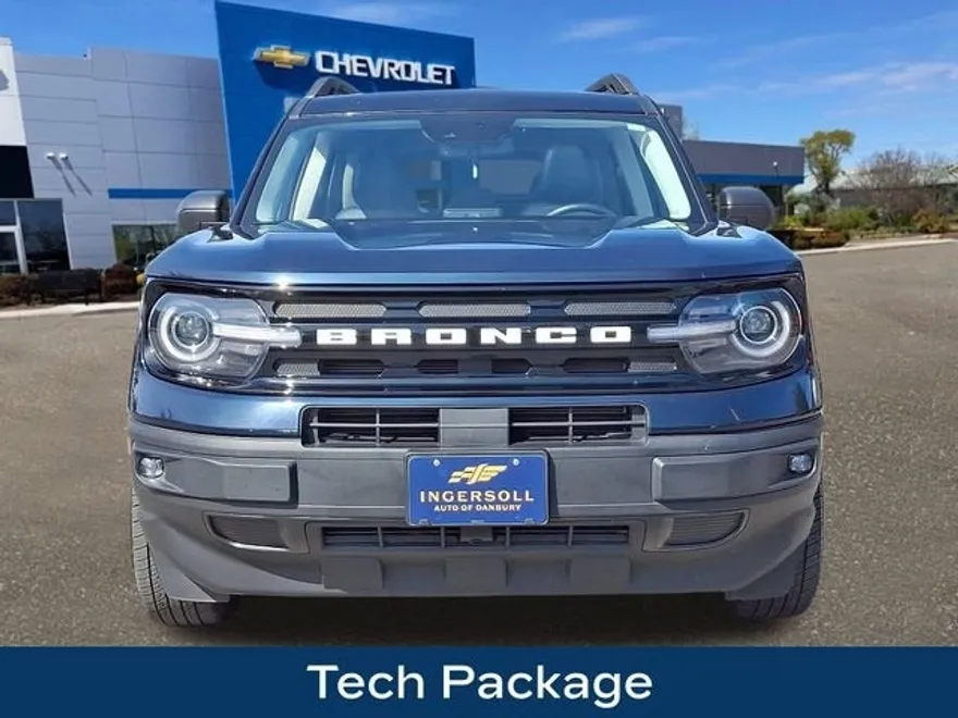 2022 Ford Bronco Outer Banks photo 1