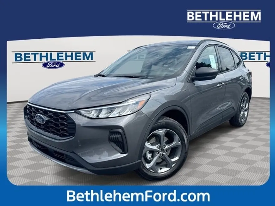 2025 Ford Escape ST-Line photo 1