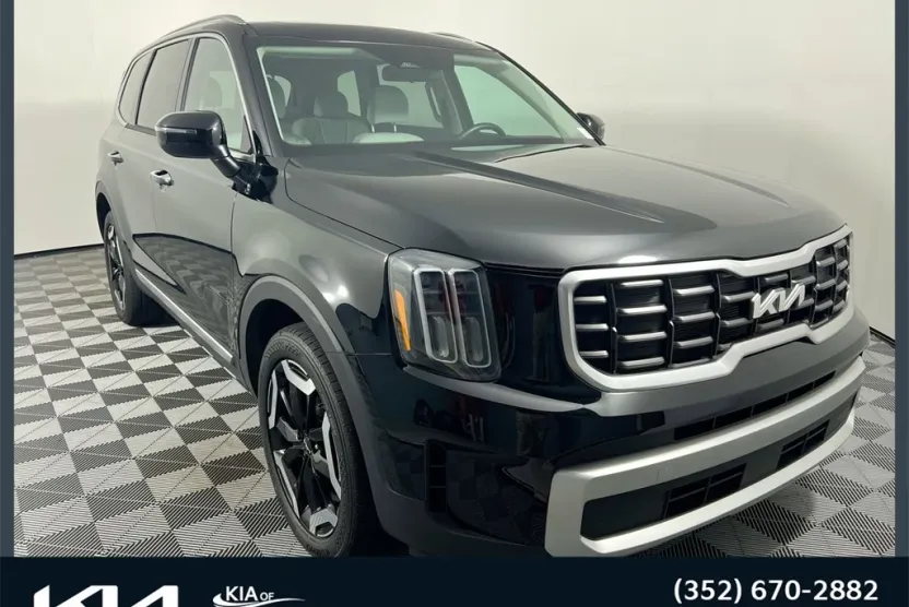 2025 Kia Telluride S photo 1