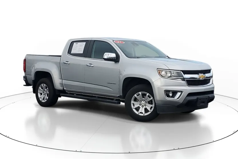 2017 Chevrolet Colorado LT photo 1