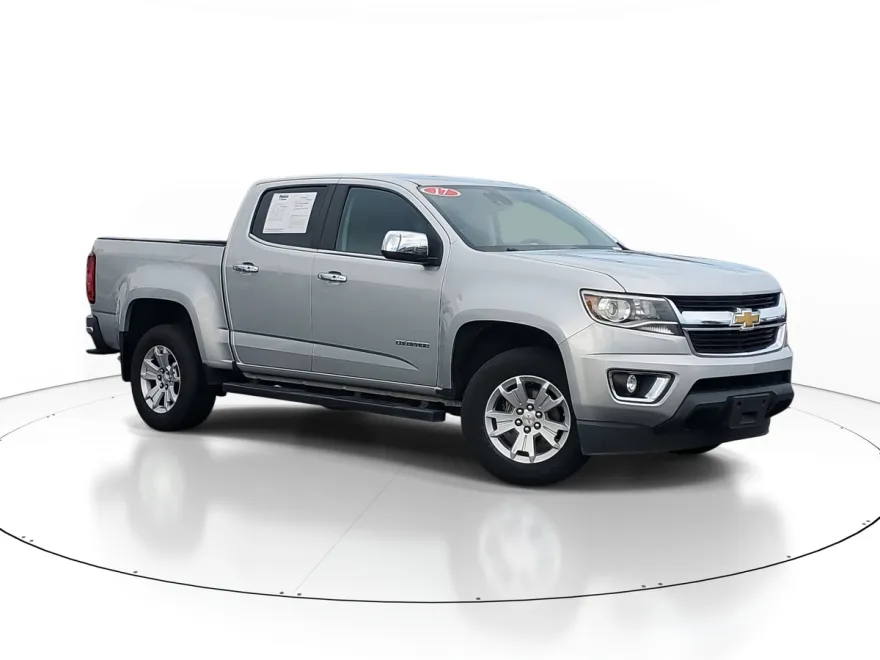2017 Chevrolet Colorado LT photo 1