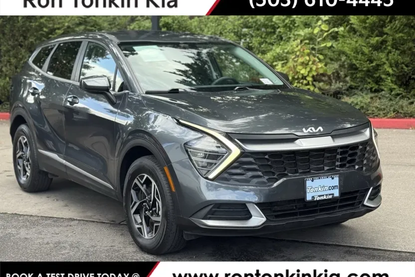 2024 Kia Sportage LX photo 1