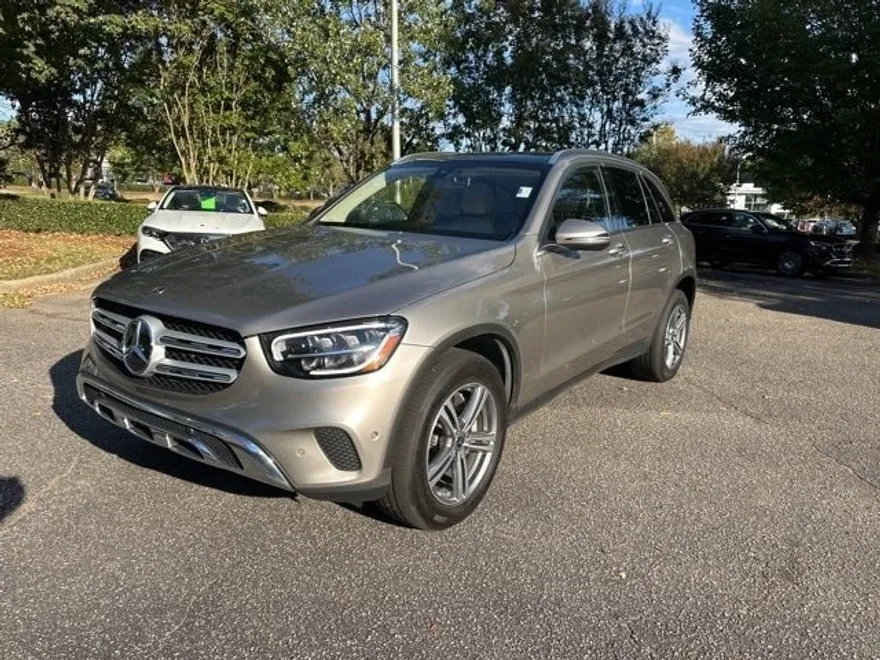 2021 Mercedes Benz GLC 300 photo 1