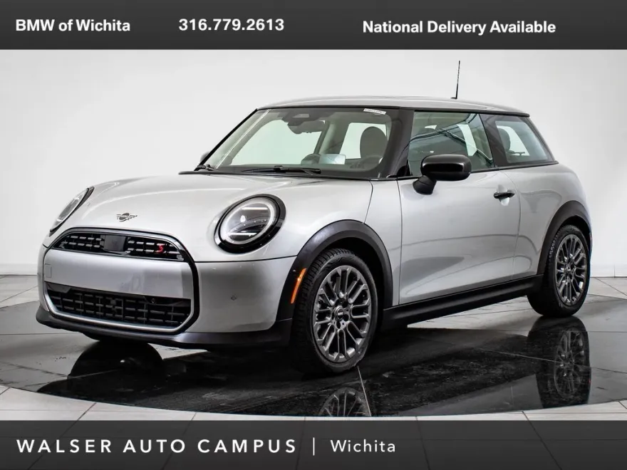 2025 Mini Cooper Hardtop S photo 1