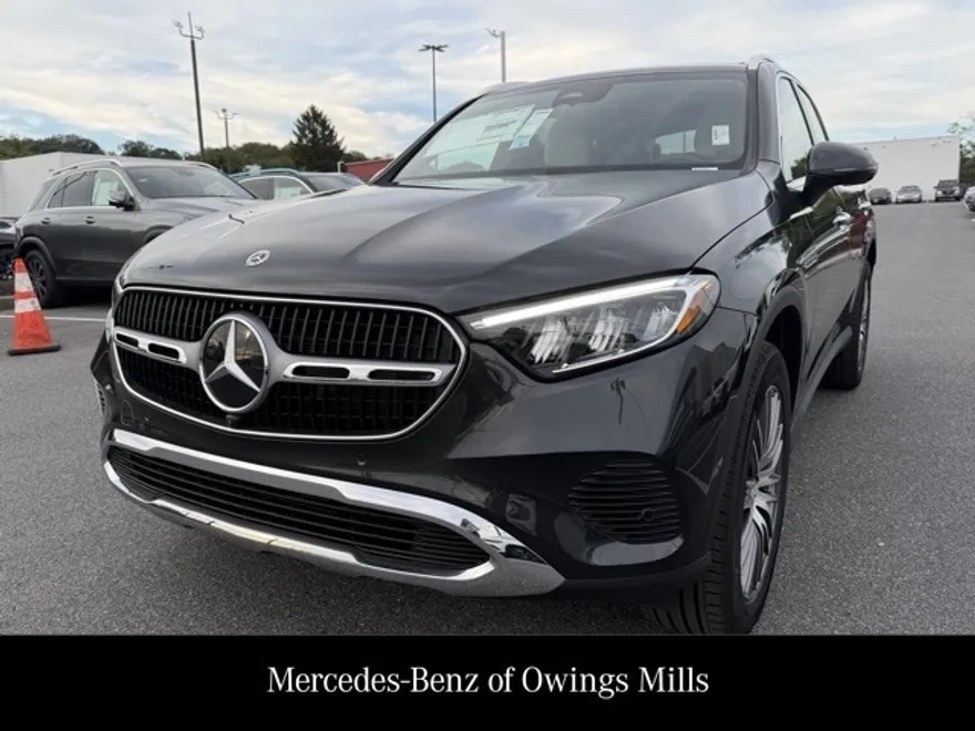 2026 Mercedes Benz GLC 300 4MATIC photo 1