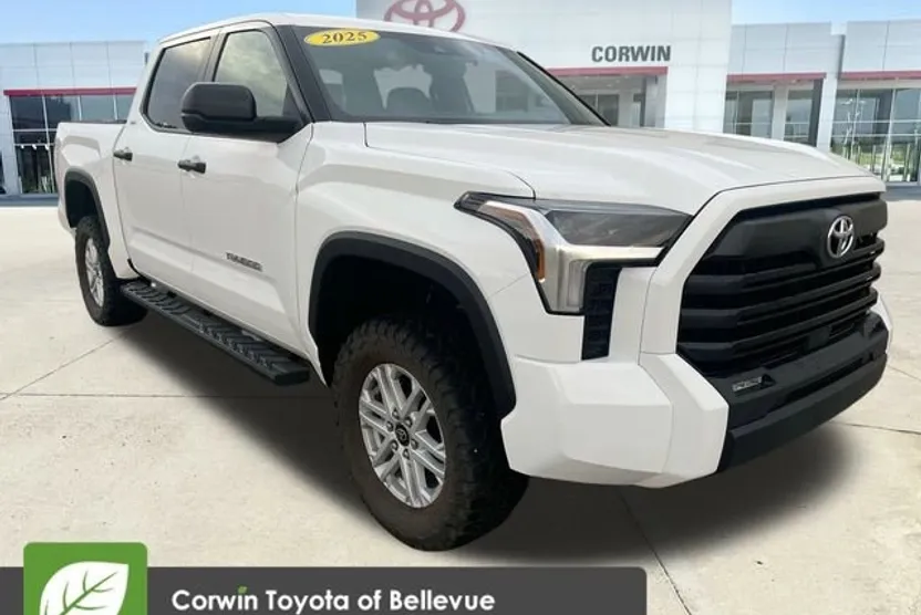 2025 Toyota Tundra SR5 photo 1