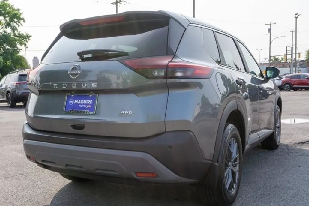 2023 Nissan Rogue S photo 1